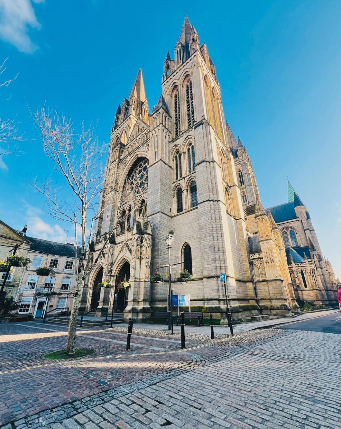 Private Double Room With Ensuite, No Breakfast, Truro City Centre エクステリア 写真